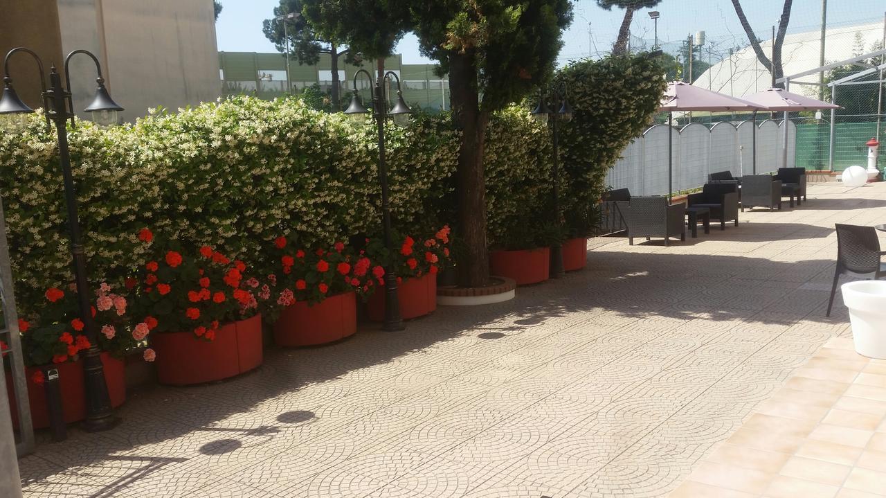 Hotel San Giorgio Albisola Superiore Exterior photo
